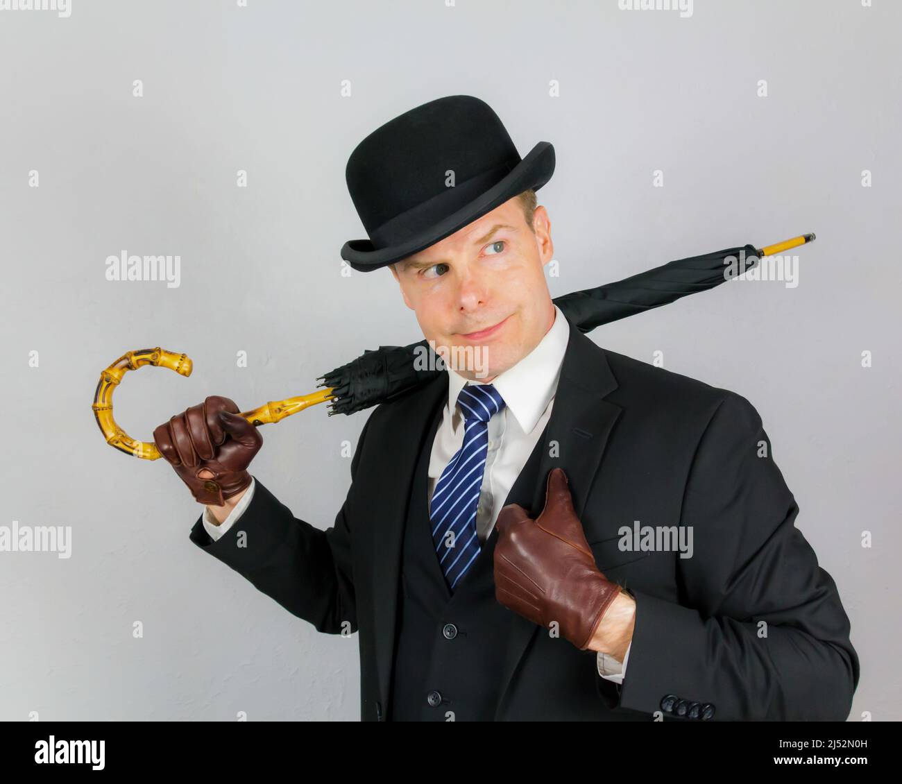 English gentleman umbrella immagini e fotografie stock ad alta risoluzione  - Alamy