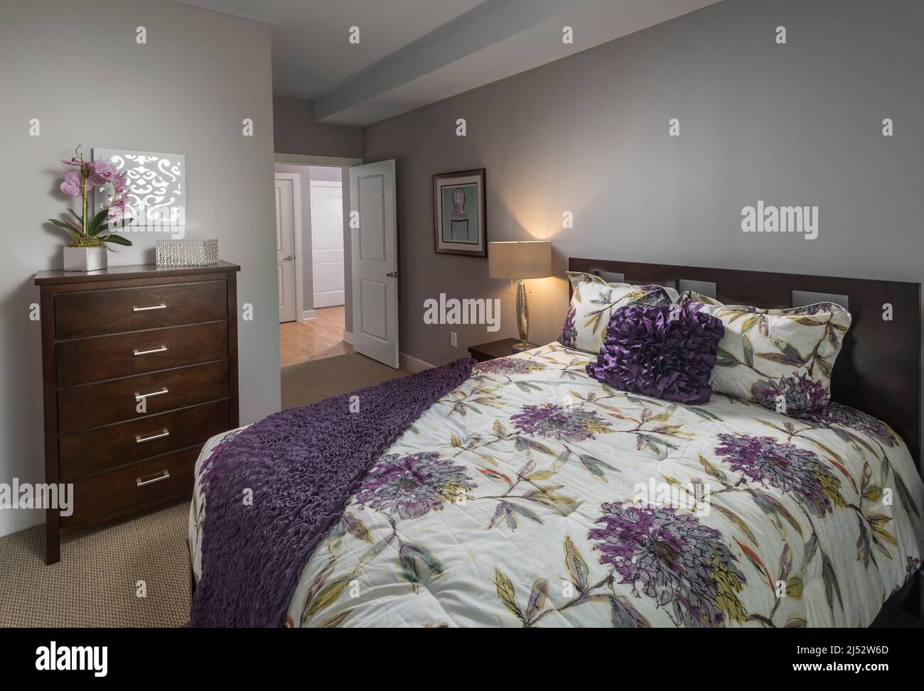 Camera da letto residenziale interna, USA Foto Stock