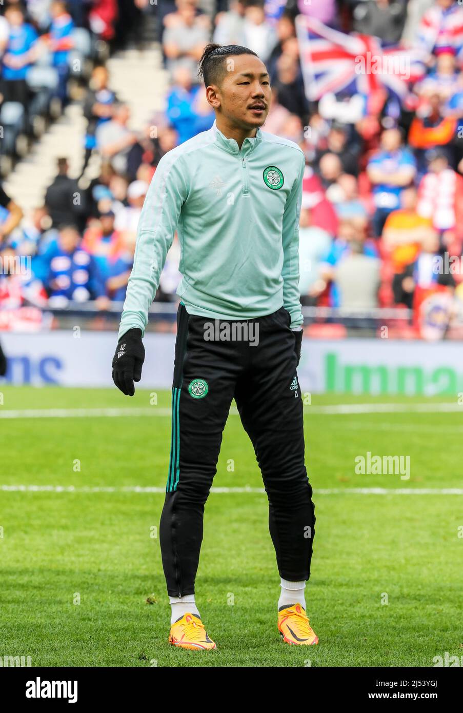Yosuke Ideguchi, giocando per il Celtic FC, allenando ad Hampden Park, Glasgow Scozia, Regno Unito Foto Stock