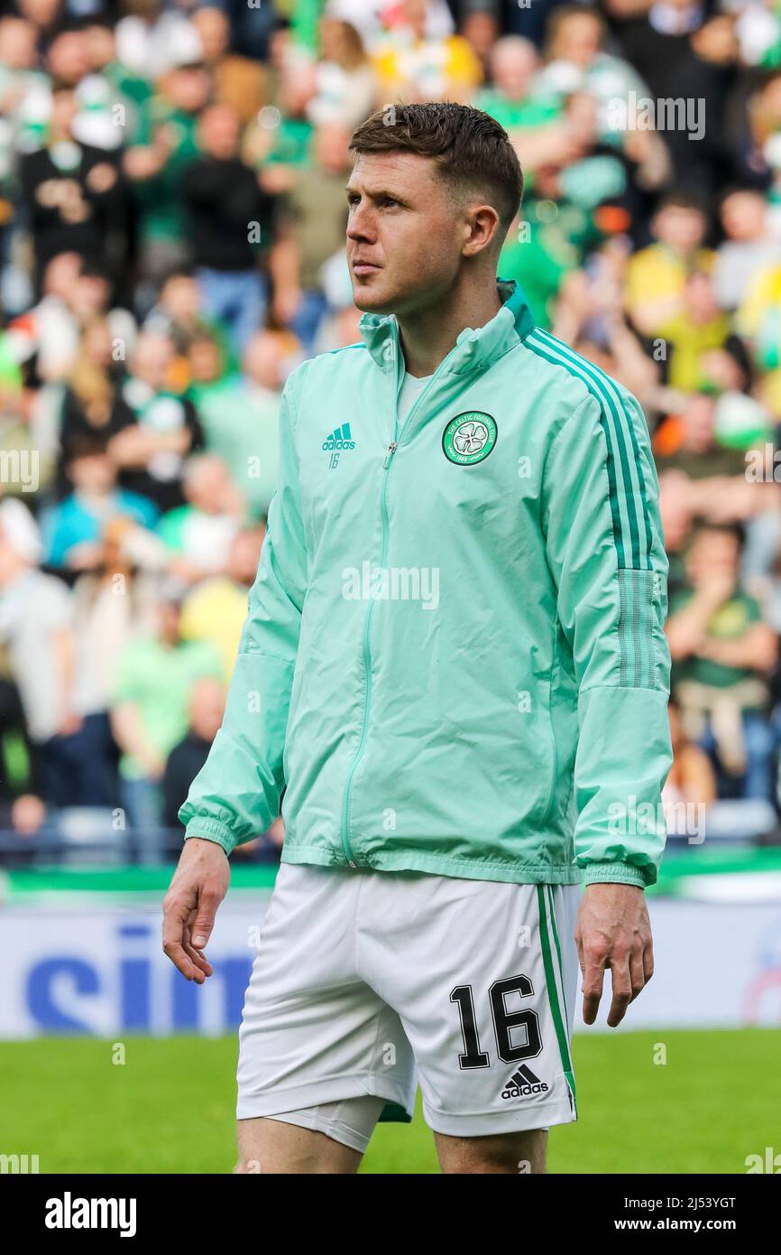 James McCarthy, un professionista di fotball, giocando per il Celtic FC, allenando ad Hampden Park, Glasgow, Scozia, Regno Unito Foto Stock