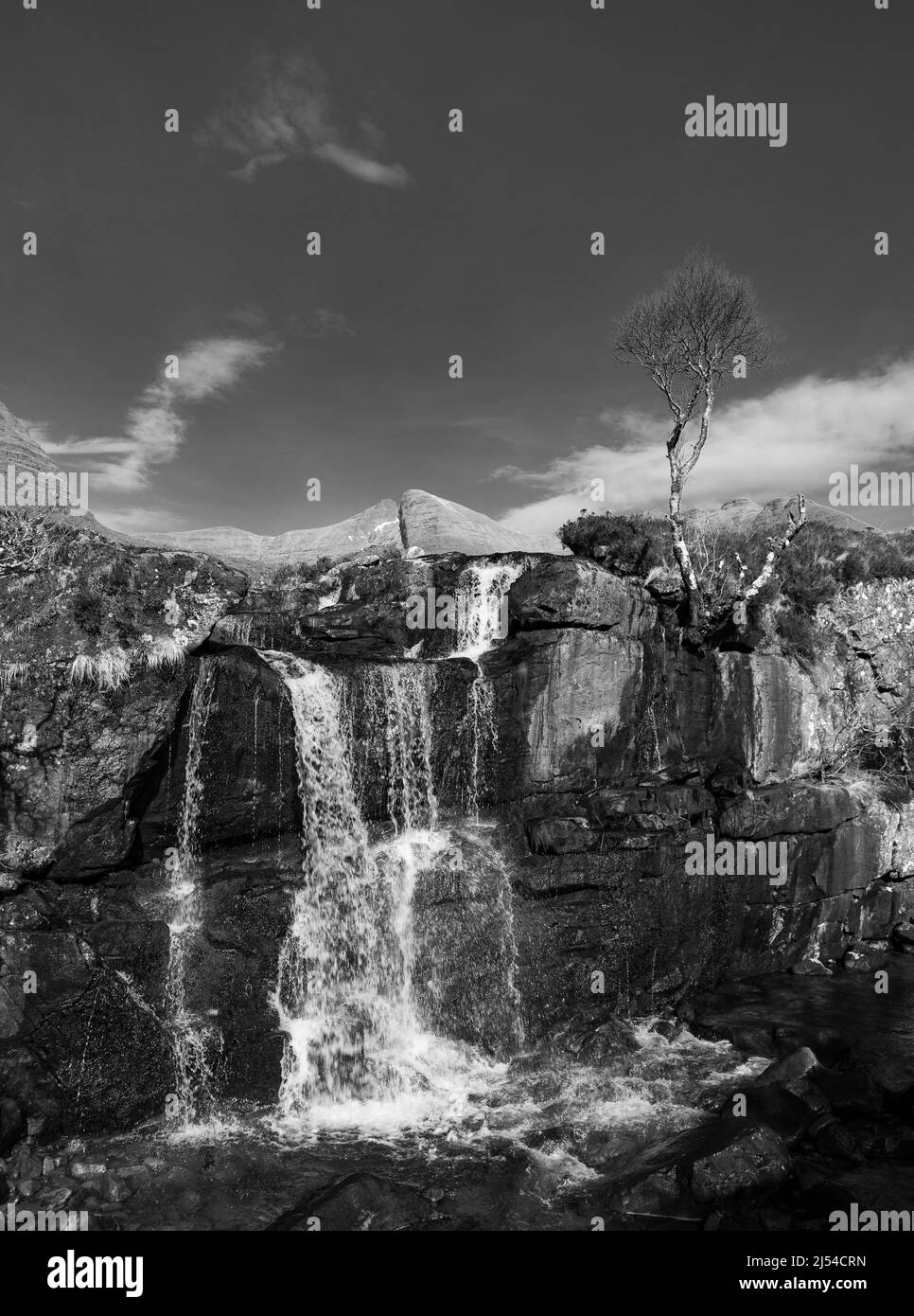 Cascata nel paesaggio di Torridon Foto Stock