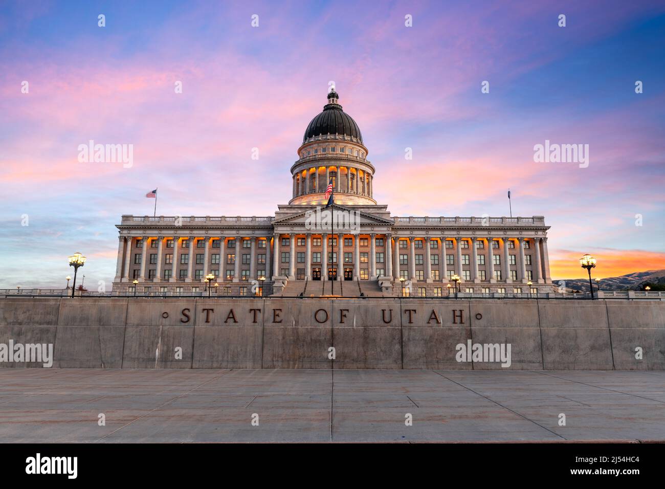 Salt Lake, Utah, USA al crepuscolo al Campidoglio dello Utah. Foto Stock