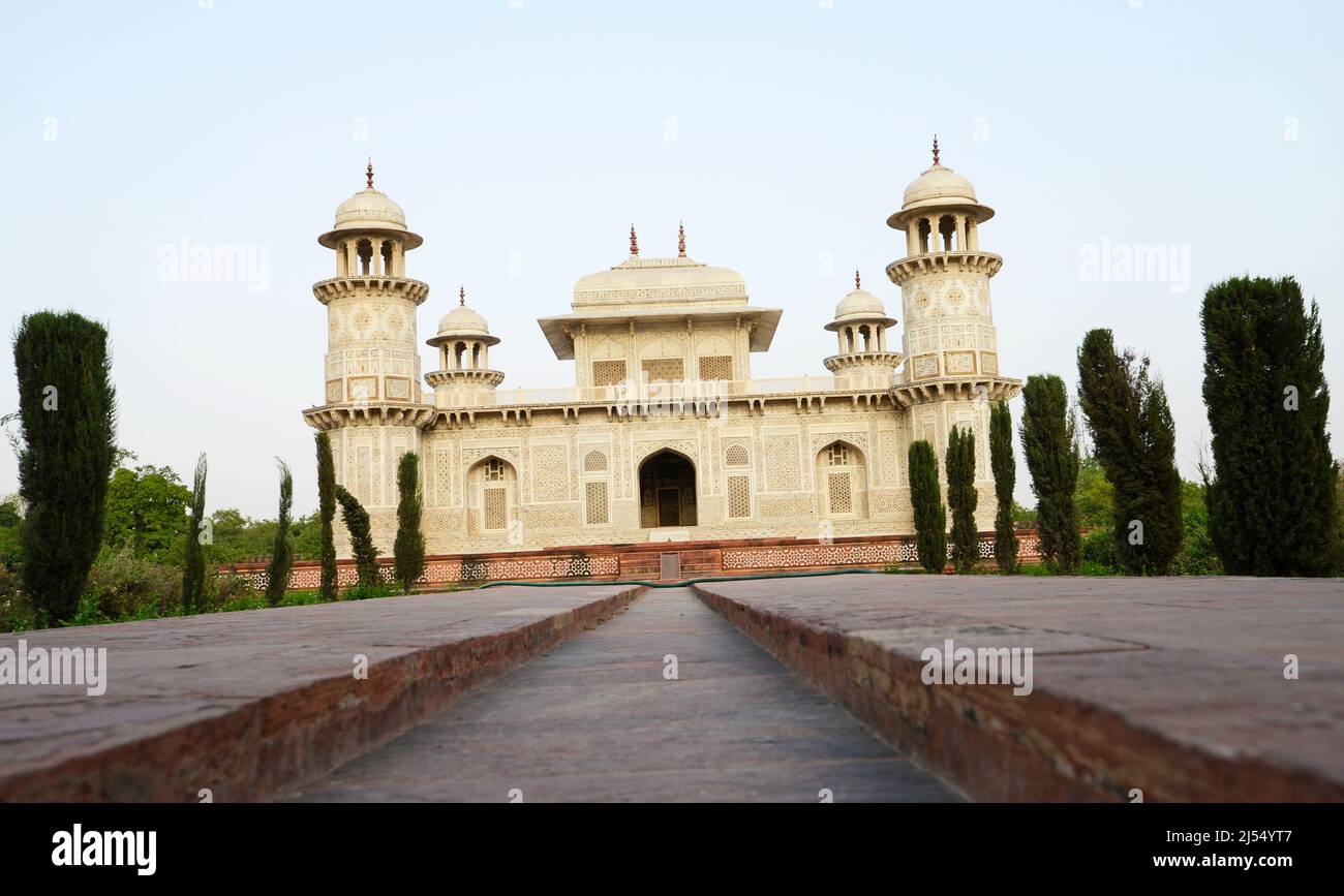Tomba di Itimad-Ud-Daulah - chiamato 'Taj Baby' in Agra, India Foto Stock