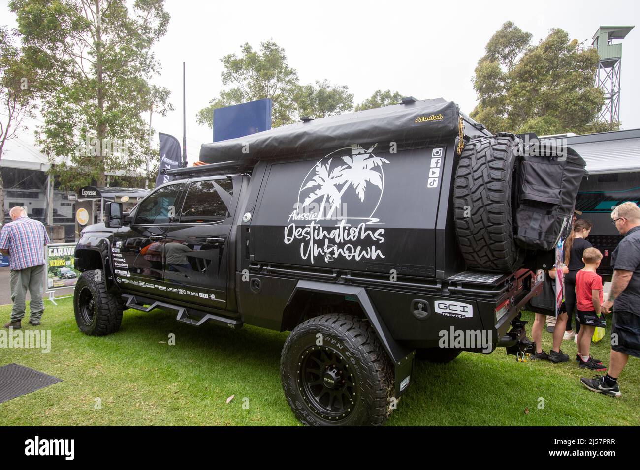 Mostra di caravan e campeggio di Sydney con espositori che espongono veicoli e attrezzature per lo stile di vita all'aperto,NSW,Australia Foto Stock