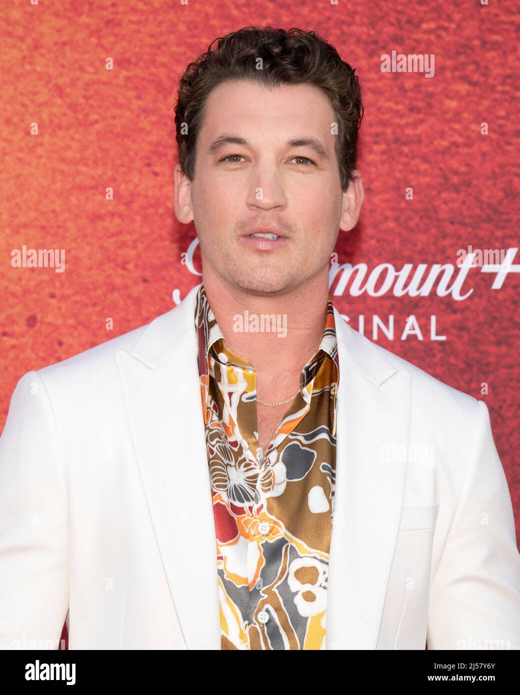 20 Aprile 2022 - Los Angeles, California - Miles Teller. Los Angeles Premiere di Paramount New Series 'l'offerta'. Photo Credit: Billy Bennight/AdMedia/MediaPunch Foto Stock
