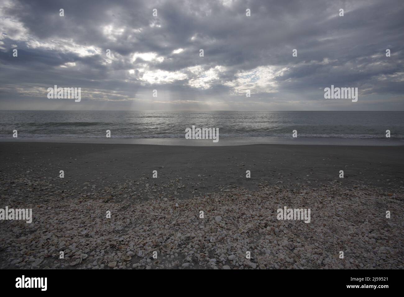 Vista cupa del mare su Sanibel Island, Florida, USA Foto Stock