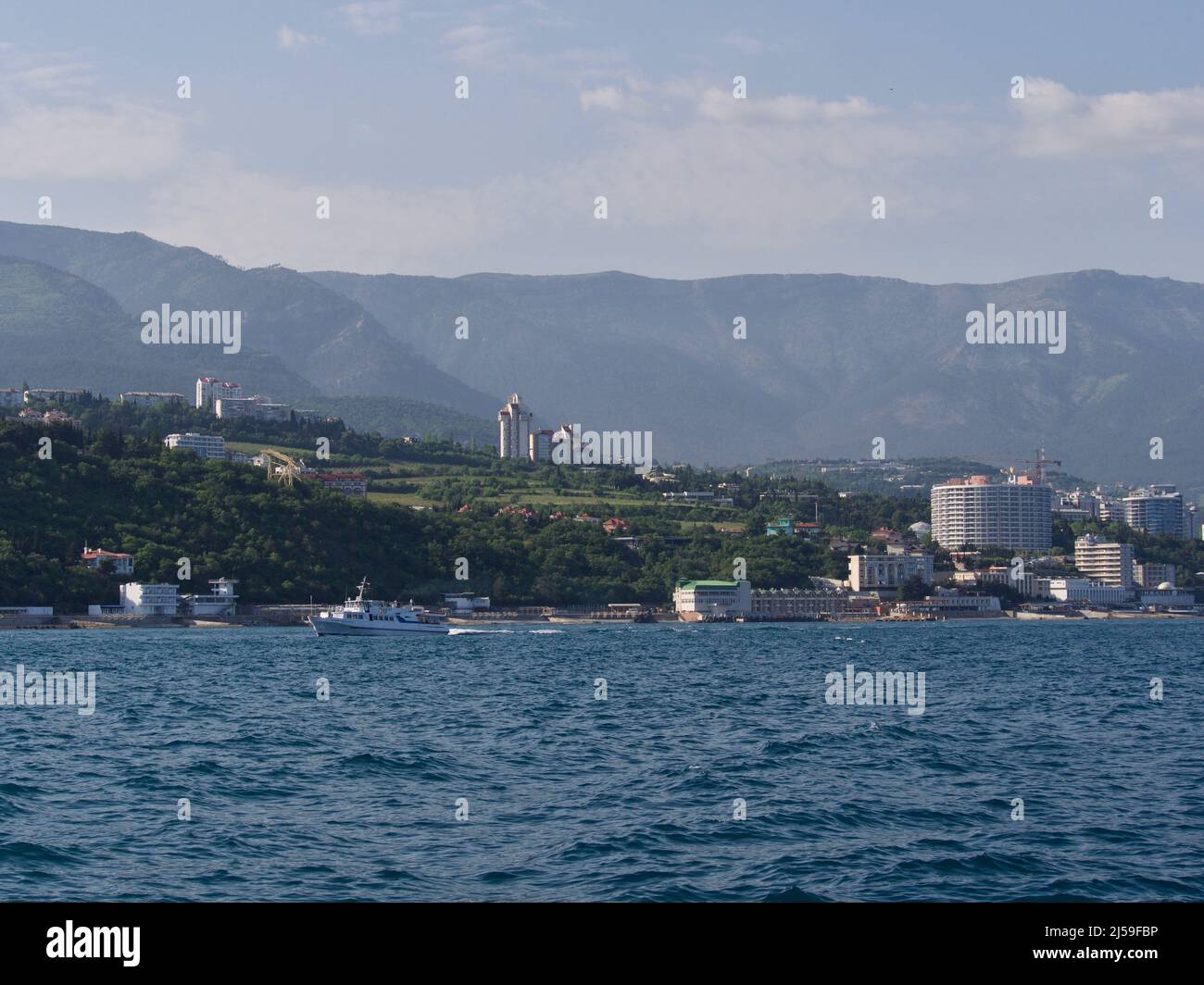Mar Nero nel villaggio di Livadia nella regione di Yalta di criminalità. Vista dal mare Foto Stock