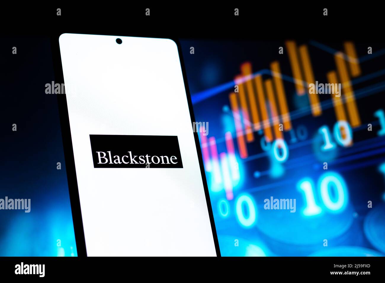 West Bangal, India - 20 aprile 2022 : il logo del gruppo Blackstone sull'immagine di stock dello schermo del telefono. Foto Stock