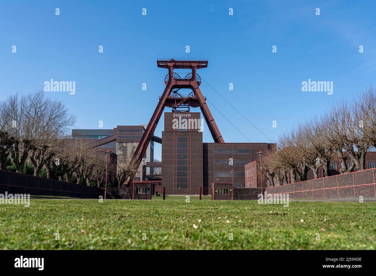 Zollverein Colliery, patrimonio dell'umanità dell'UNESCO, Essen, NRW, Germania, Zollverein Colliery, Patrimonio dell'umanità dell'UNESCO, torre a doppio traliccio di Foto Stock