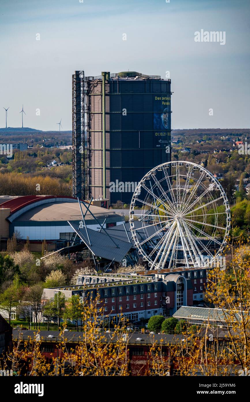 Neue Mitte Oberhausen, sala espositiva Gasometer, ruota panoramica presso il centro commerciale Westfield Centro, Rudolf Weber Arena, NRW, Germania, Foto Stock