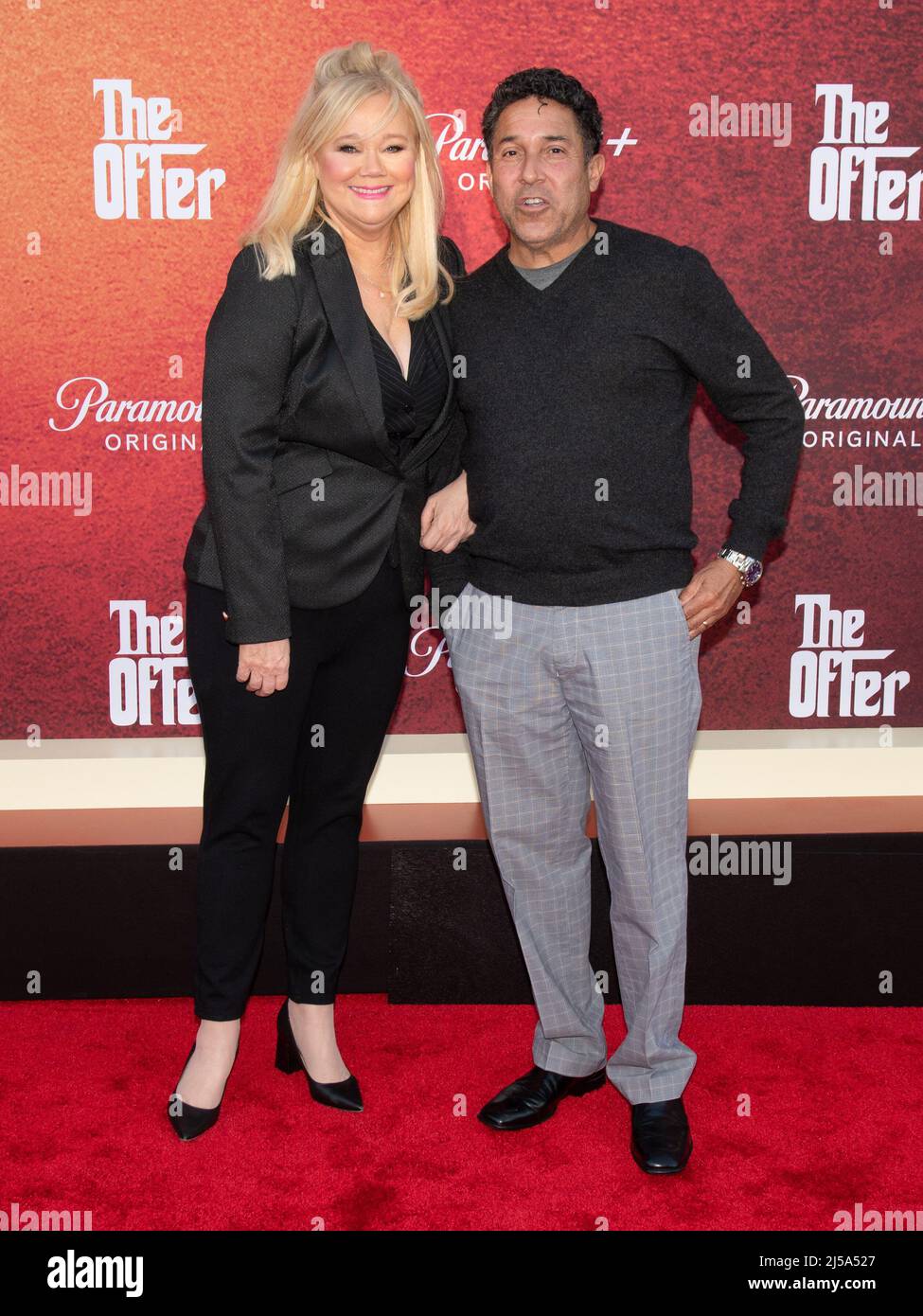 20 aprile 2022 - Los Angeles, California - Caroline Rhea e Oscar Nunez . Los Angeles Premiere di Paramount Plus New Series ''l'offerta' (Credit Image: © Billy Bennight/AdMedia via ZUMA Press Wire) Foto Stock