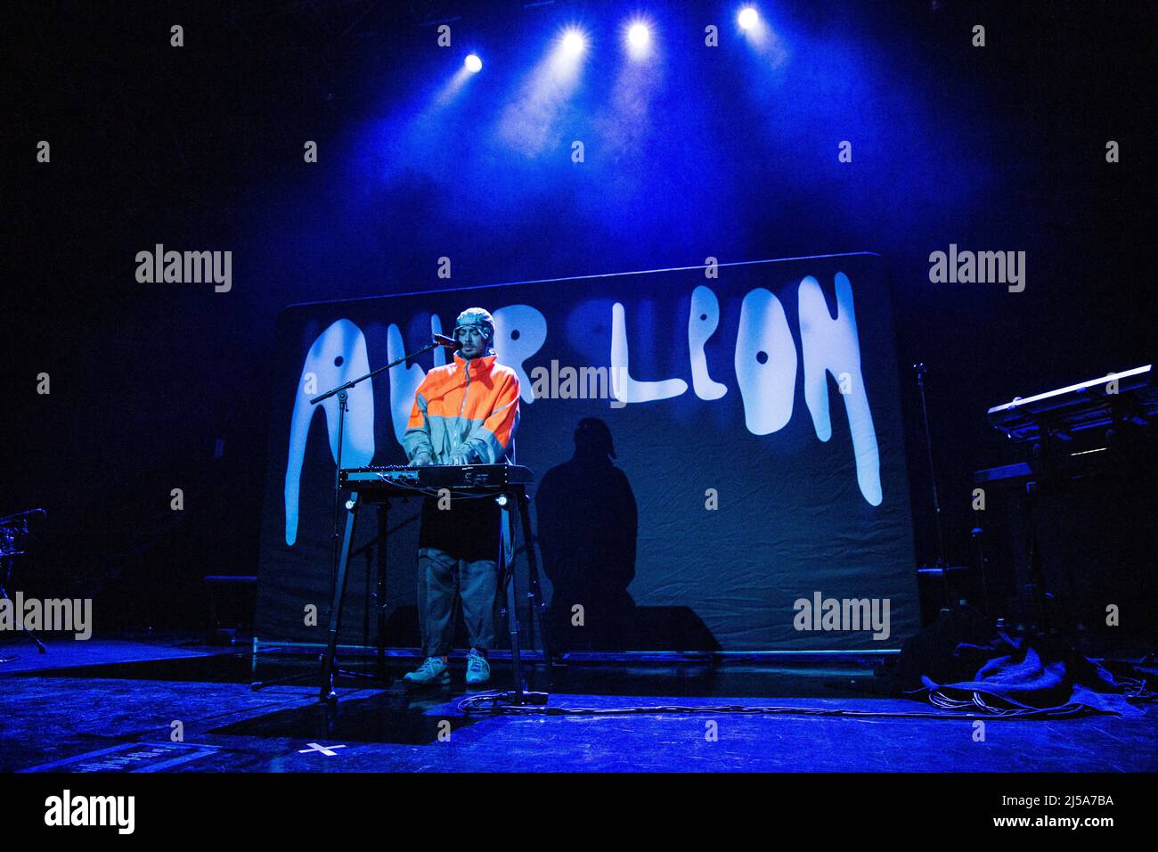 Milano Italia. 21 aprile 2022. Il cantautore e compositore francese Francois Przybylski, noto sul palco COME AWIR LEON, si esibisce ad Alcatraz inaugurando lo spettacolo di Woodkid. Foto Stock