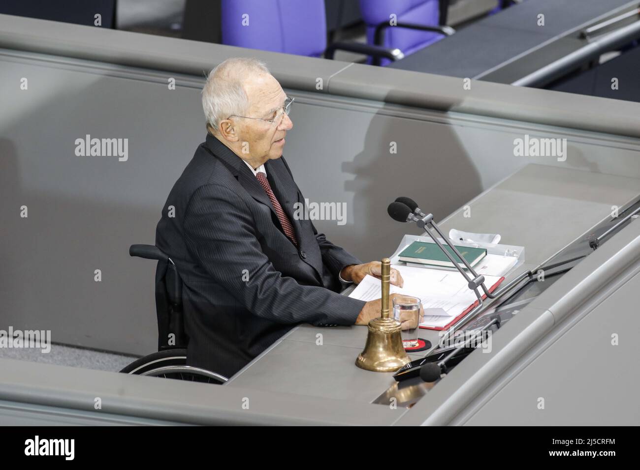 Berlino, DEU, 09.09.2020 - il presidente del Bundestag Wolfgang Schaecomble apre una sessione nel Bundestag tedesco. [traduzione automatizzata] Foto Stock