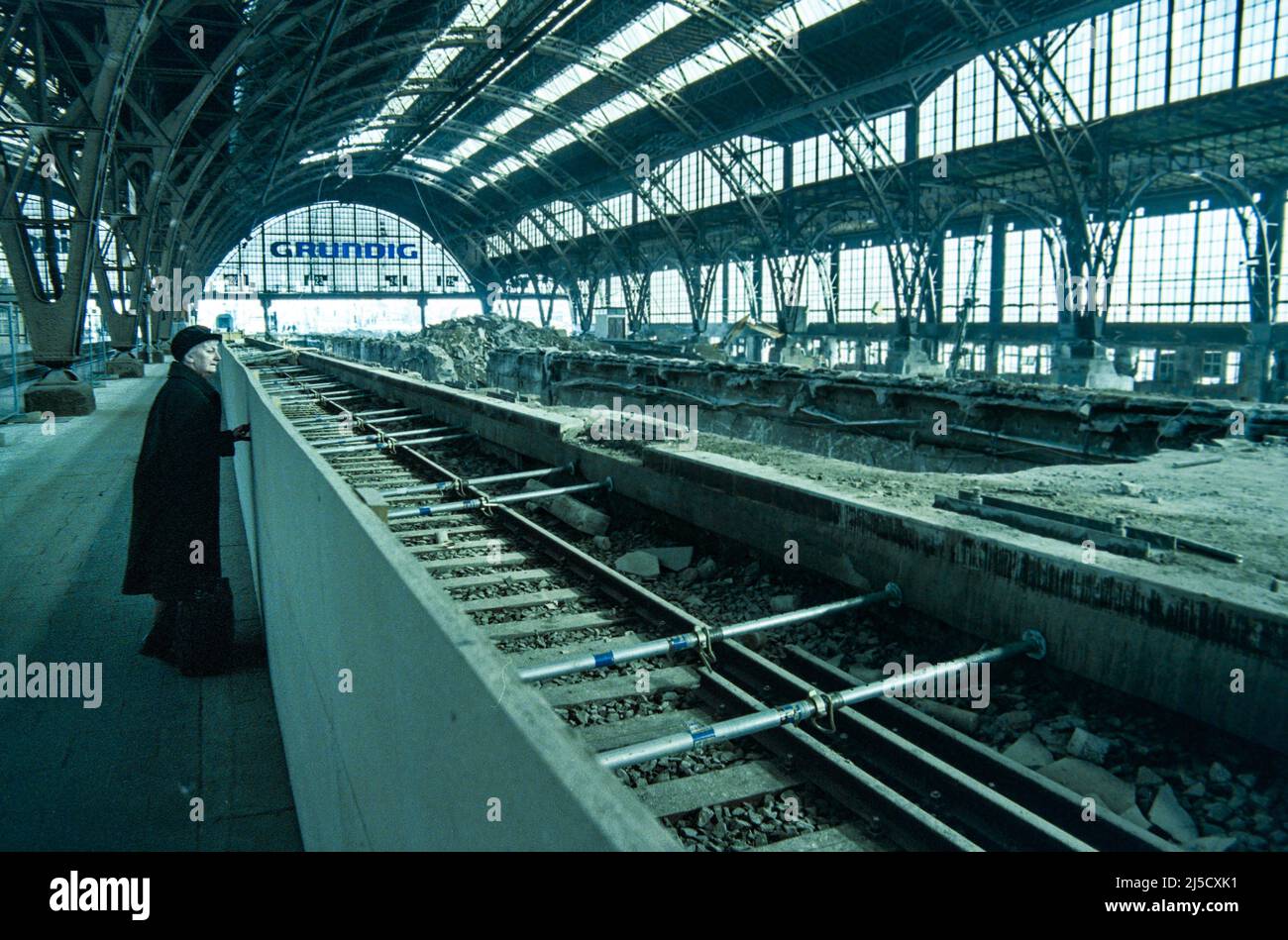 Lipsia, DEU, 17.03.1997 - ricostruzione del cantiere stazione centrale di Lipsia. [traduzione automatizzata] Foto Stock