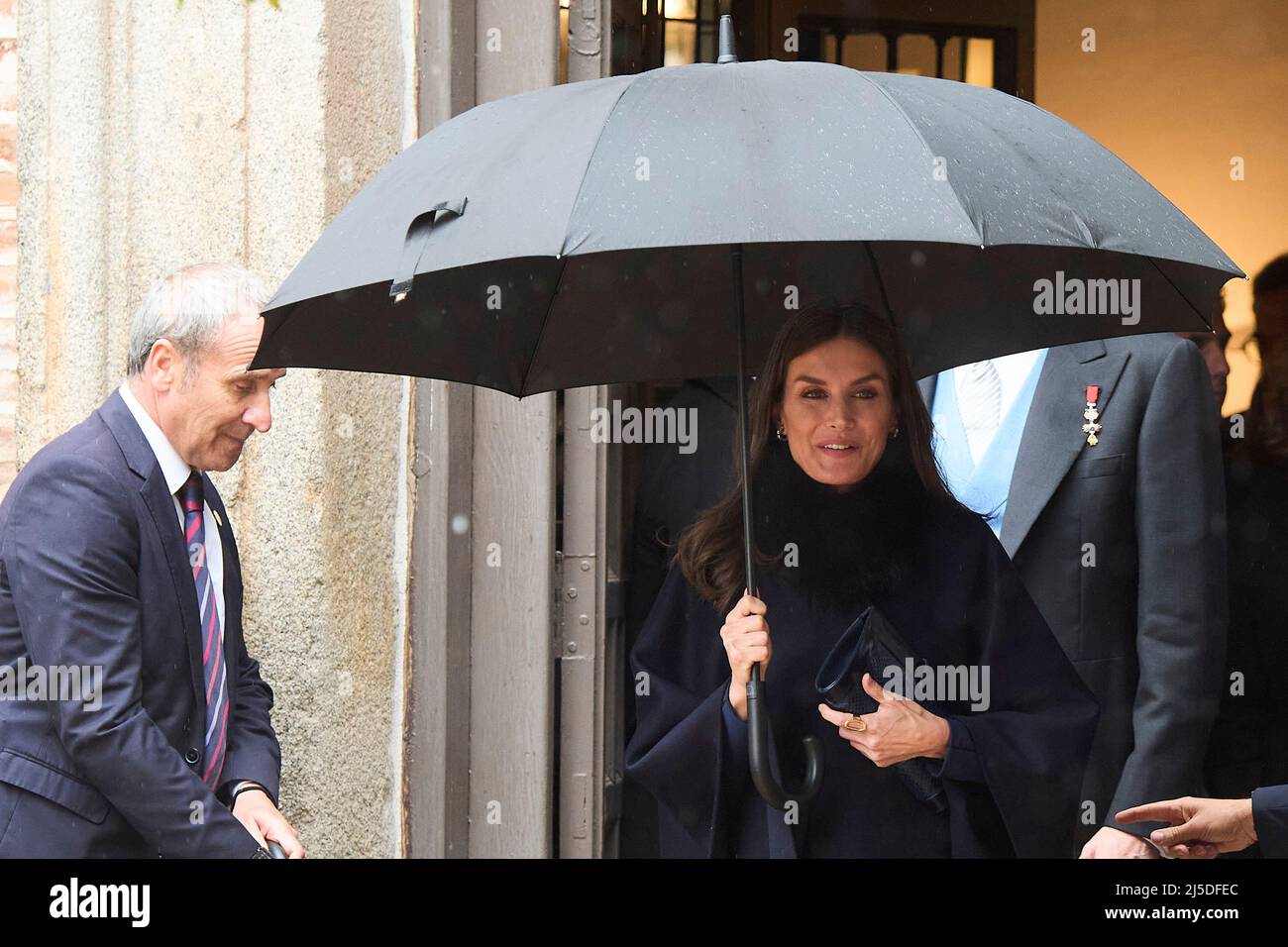 Alcala de Henares, Madrid, Spagna. 22nd Apr 2022. La Regina Letizia di Spagna partecipa alla cerimonia di premiazione di Cervantes a Cristina Peri Rossi all'Università di Alcala de Henares il 22 aprile 2022 ad Alcala de Henares, Spagna (Credit Image: © Jack Abuin/ZUMA Press Wire) Foto Stock