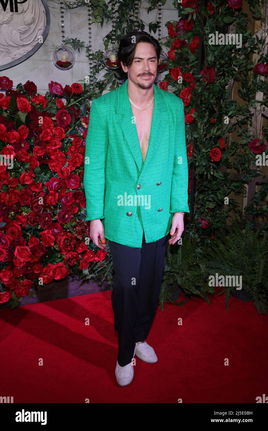 Las Vegas, Nevada, USA. 21st Apr 2022. Tom Sandoval agli arrivi per Vanderpump a Paris Grand Opening, Paris Las Vegas, Las Vegas, NV 21 aprile 2022. Credit: JA/Everett Collection/Alamy Live News Foto Stock