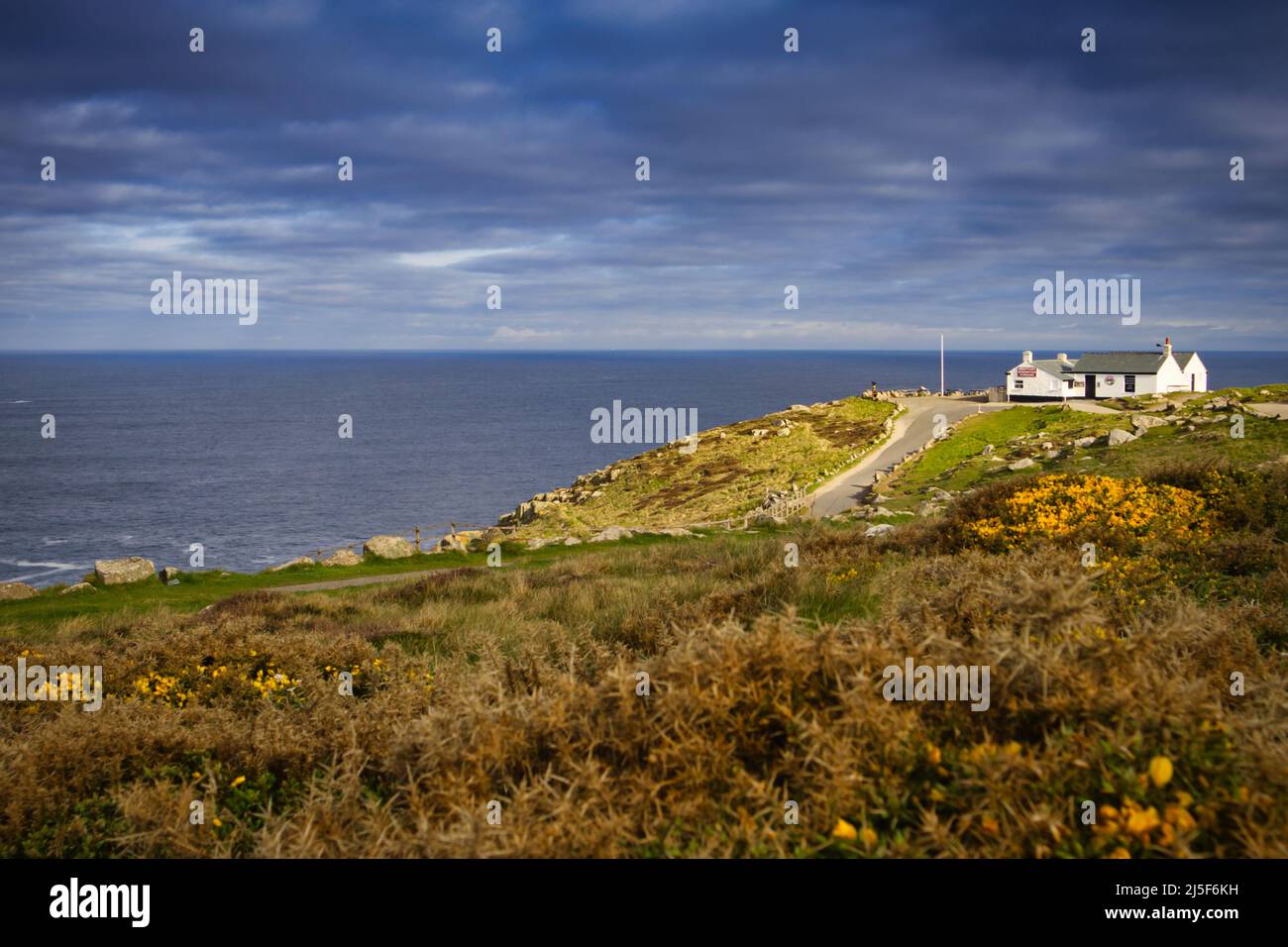 Prima e ultima casa a Lands End Cornovaglia Foto Stock