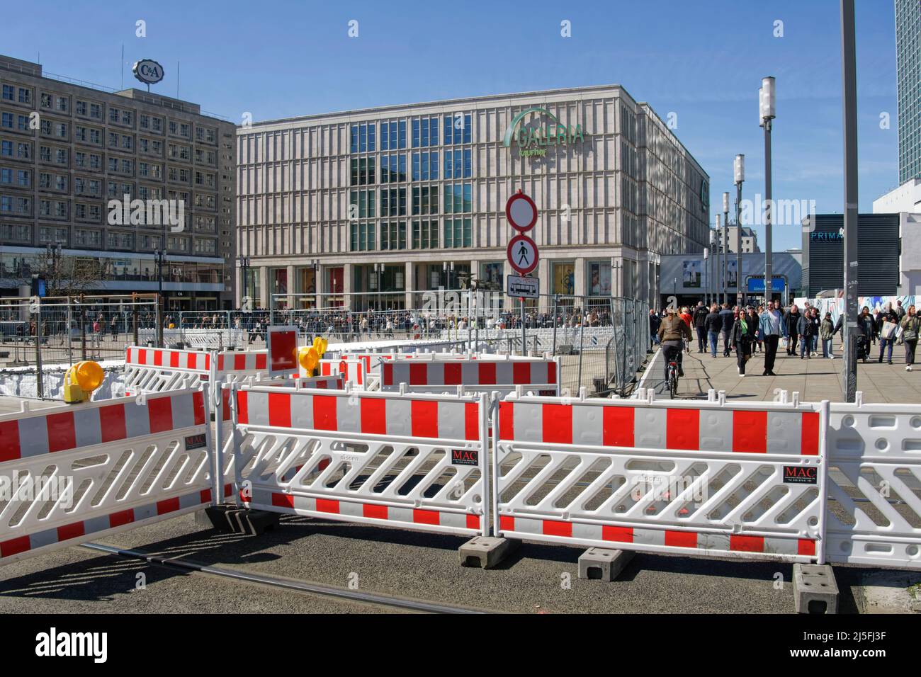 Baustelle Alexanderplatz, Straßenbahn, Erneuerung Gleise, Berlin-Mitte, Deutschland Foto Stock