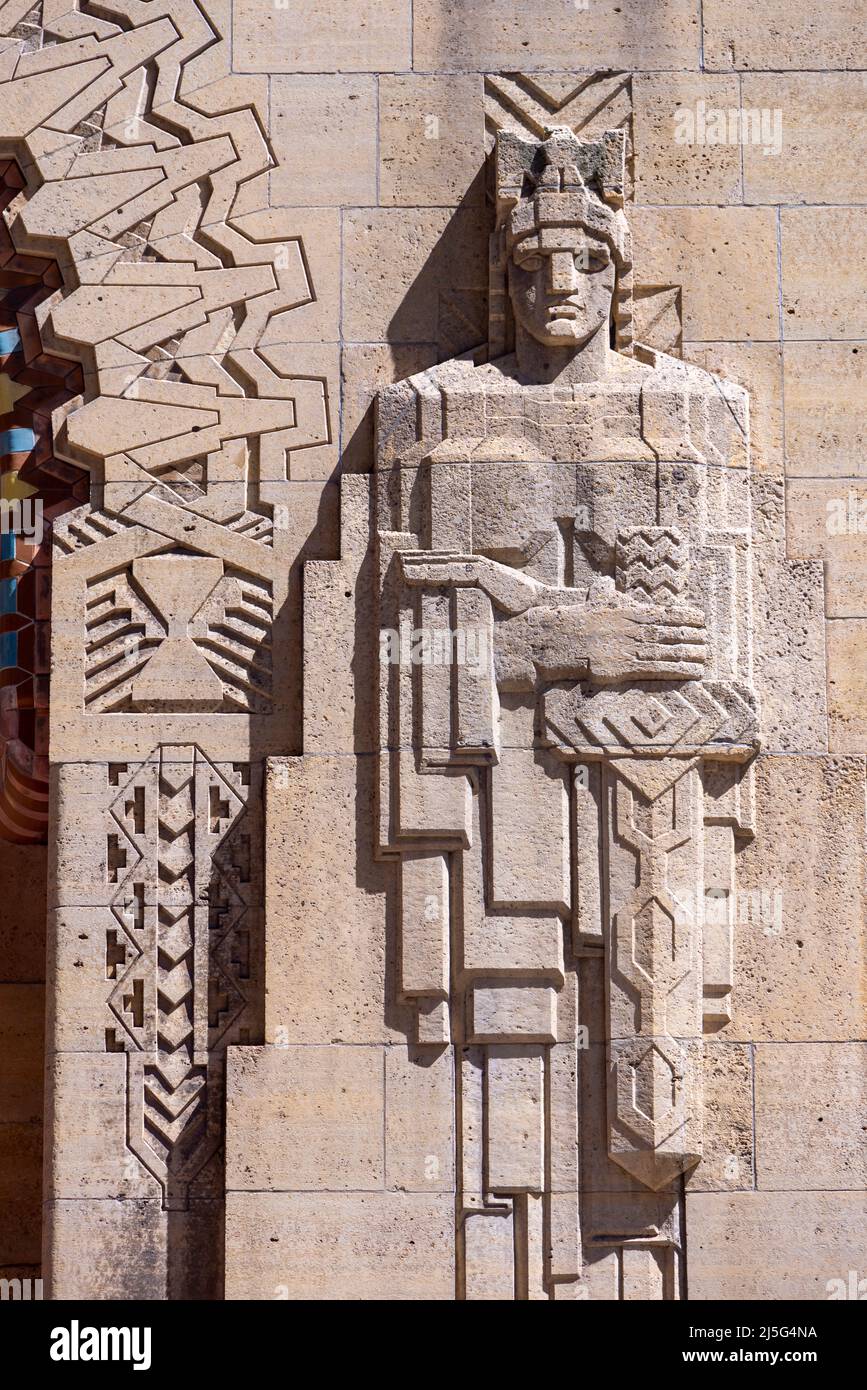 L'esterno del Guardian Building, monumento storico, grattacielo 500 Griswold Street, Detroit, Michigan, USA, con sculture di Parducci Foto Stock