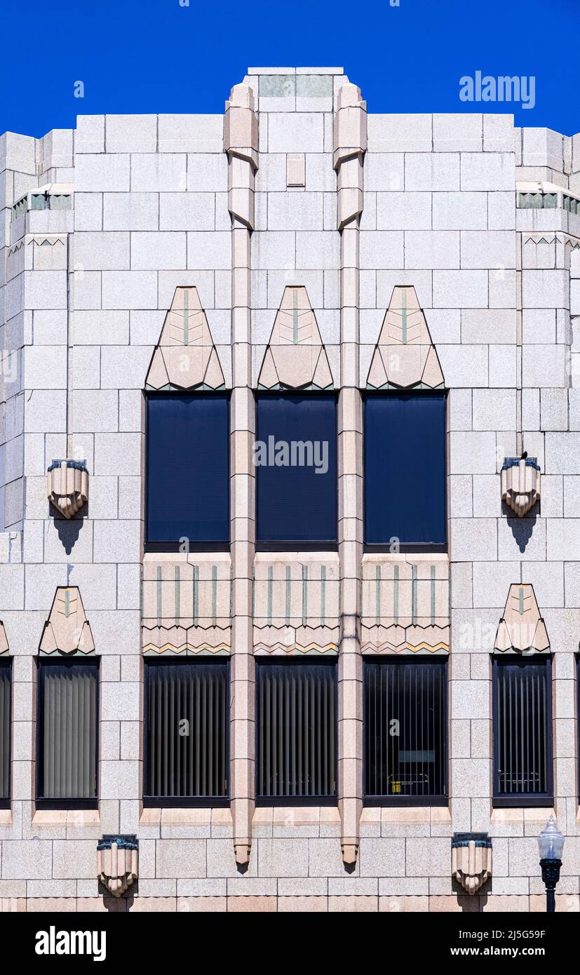 L'edificio John H. Schaefer, in stile art deco, ora Advanced urgent Care, Dearborn, Michigan, USA Foto Stock