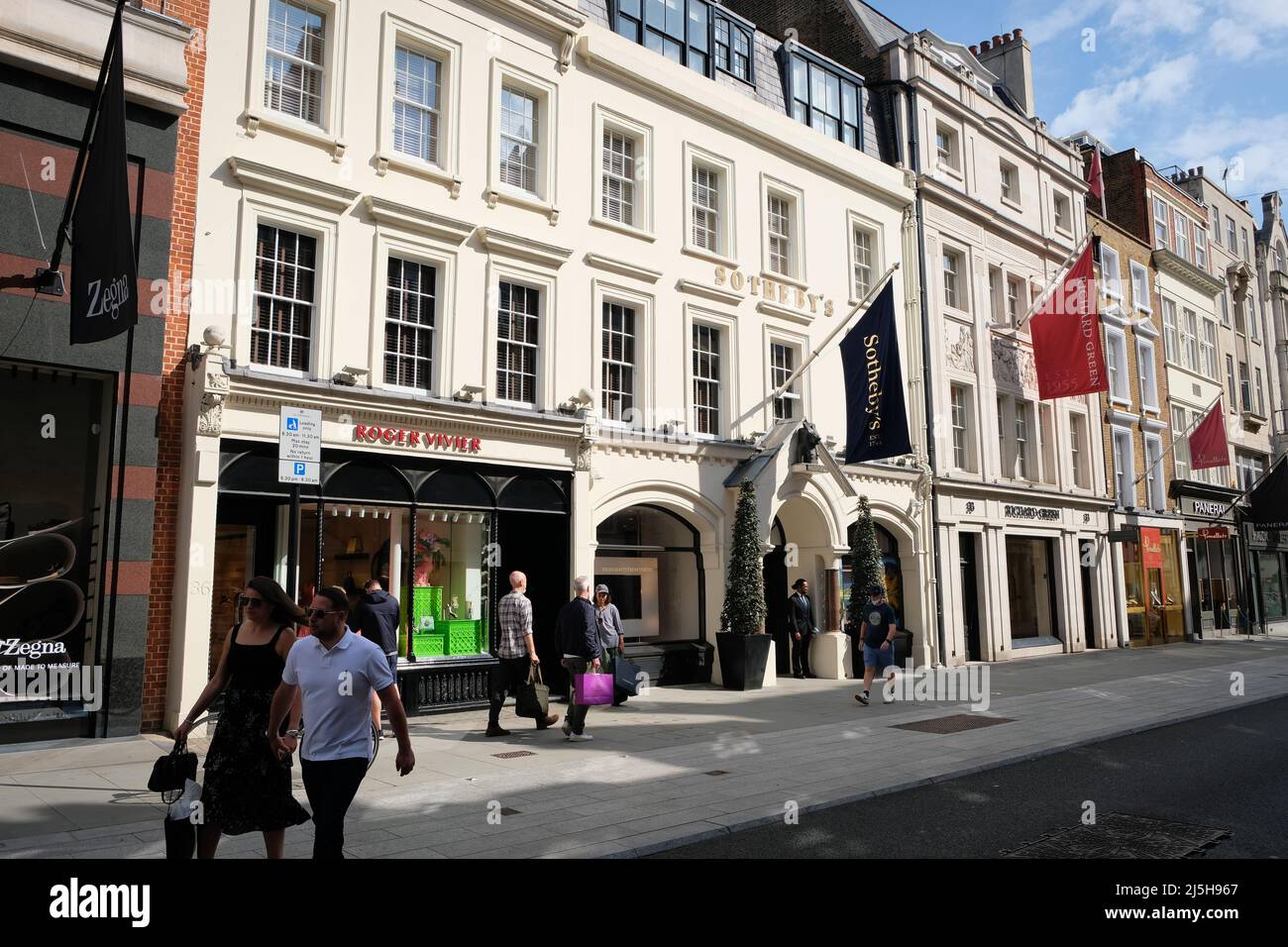 Londra, UK - Settembre 2021: Casa d'asta Sothebys a New Bond Street, Londra Foto Stock