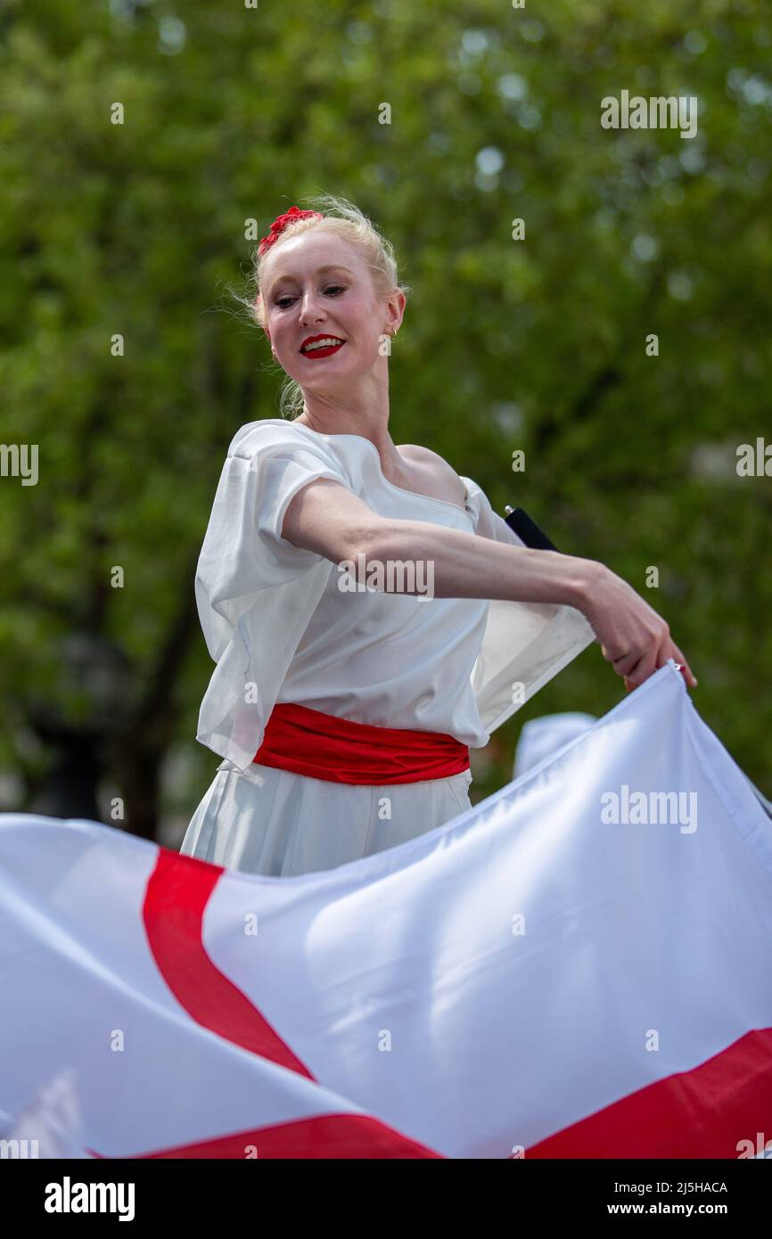 Set Bandiere Inghilterra ILOVEFANCYDRESS: 1 Bandiera 1,2x0,9m E 10m Di Bandierine Per San Giorgio