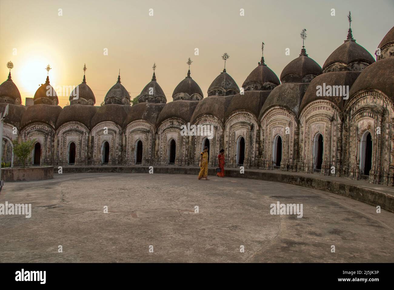 108 SHIVA TEMPLE KALNA BARDHAMAN BENGALA OCCIDENTALE INDIA Foto Stock