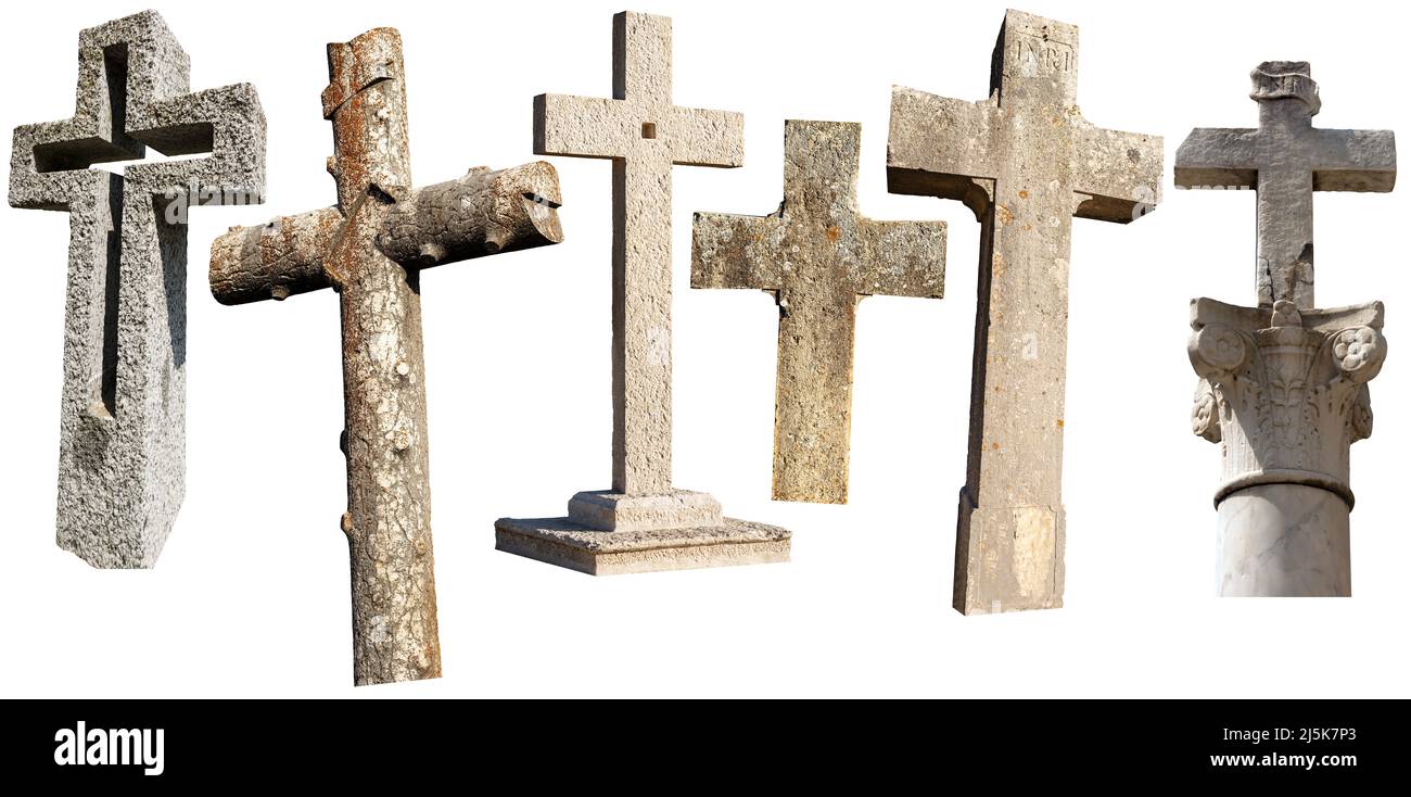 Raccolta di croci religiose in pietra isolate su sfondo bianco, Italia, Europa. Foto Stock