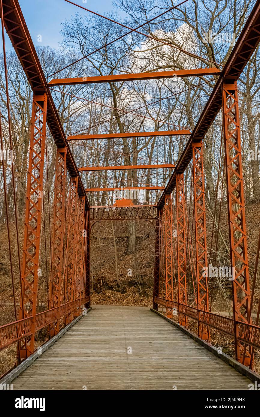 Gale Road Bridge, che un tempo era il Grand River, ora nello storico Bridge Park nella contea di Calhoun, Michigan, USA Foto Stock