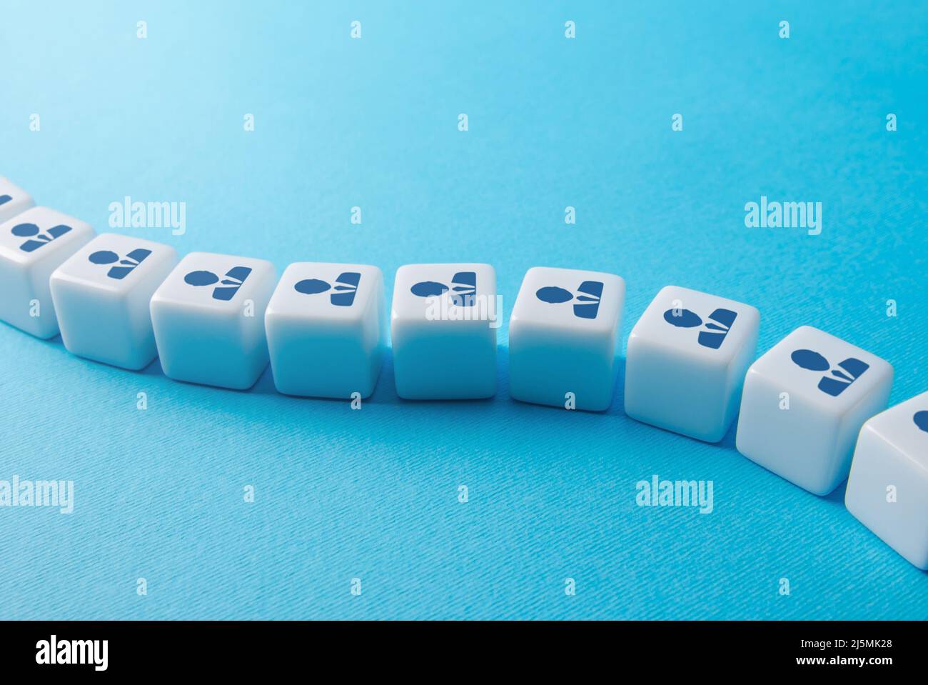 Catena di persone. Delega dei lavori. Concetto di diffusione di notizie e voci. Cooperazione e scambio di informazioni sulle esperienze. Partecipazione al lavoro e. Foto Stock