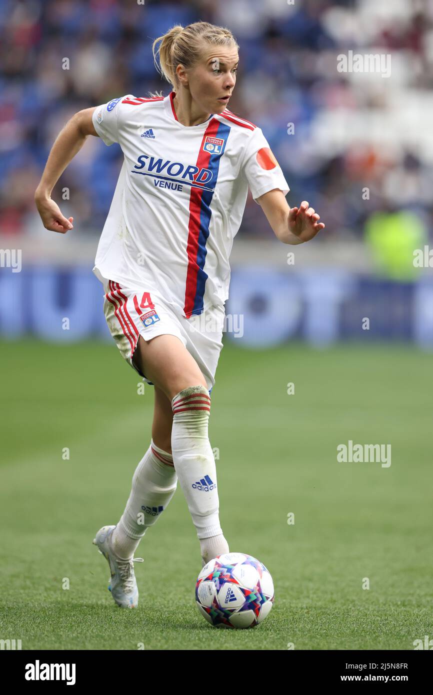 Lione, Francia, 24th aprile 2022. ADA Hegerberg di Lione durante la partita della UEFA Womens Champions League all'OL Stadium di Lione. Il credito d'immagine dovrebbe essere: Jonathan Moscrop / Sportimage Credit: Sportimage/Alamy Live News Foto Stock