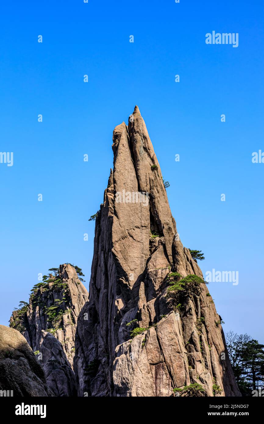 Bel paesaggio naturale di montagna in pietra a Huangshan, Anhui, Cina. Foto Stock