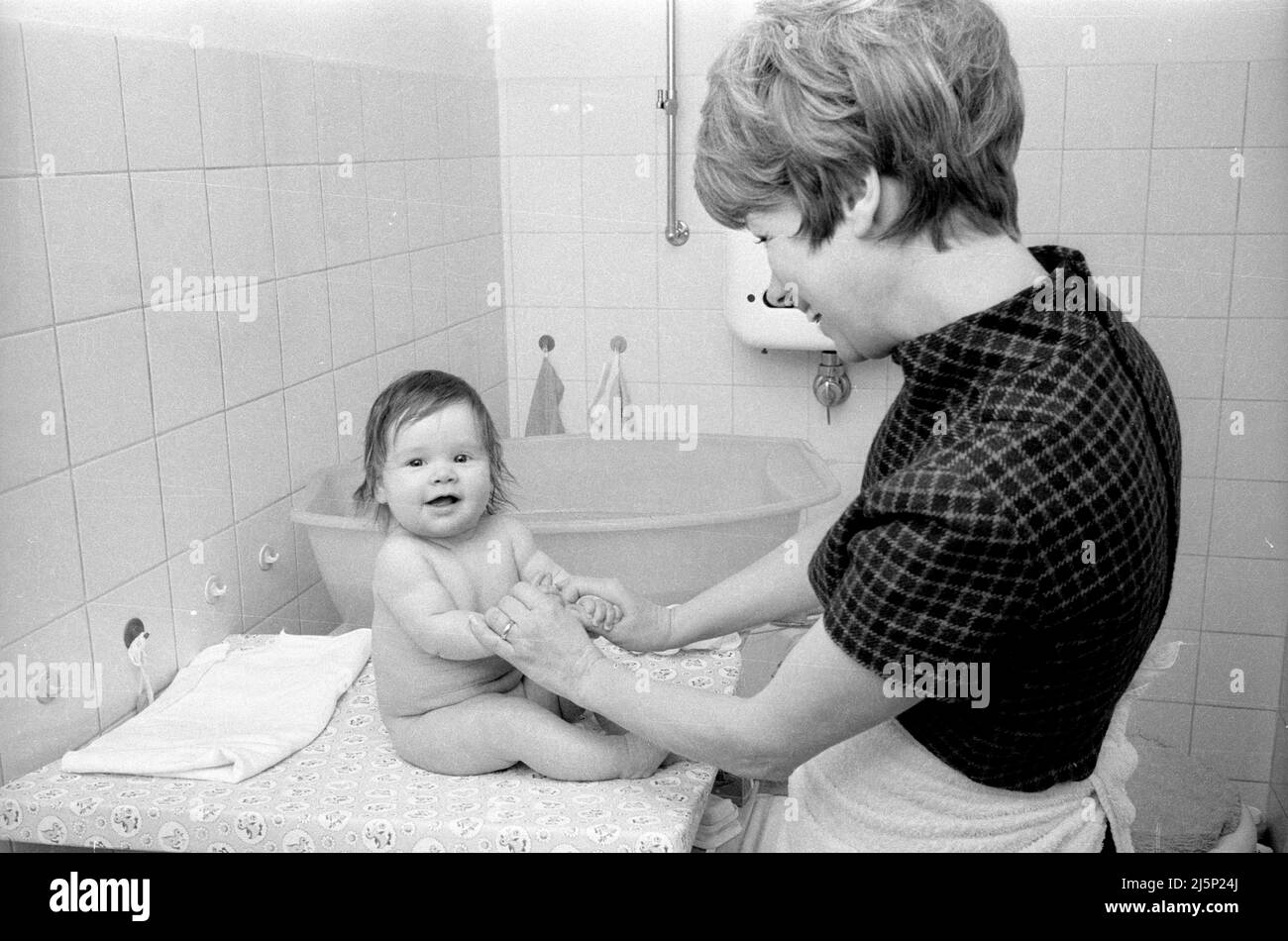 L'attrice Maria Sebaldt con sua figlia. [traduzione automatizzata] Foto Stock