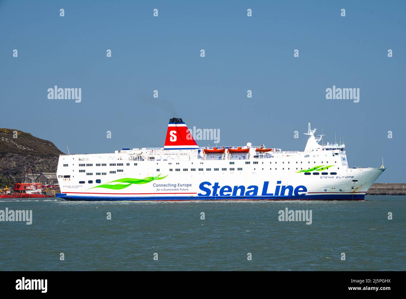 Linea Stena traghetto europa Fishguard a rosslare con partenza dal porto di fishguard Foto Stock