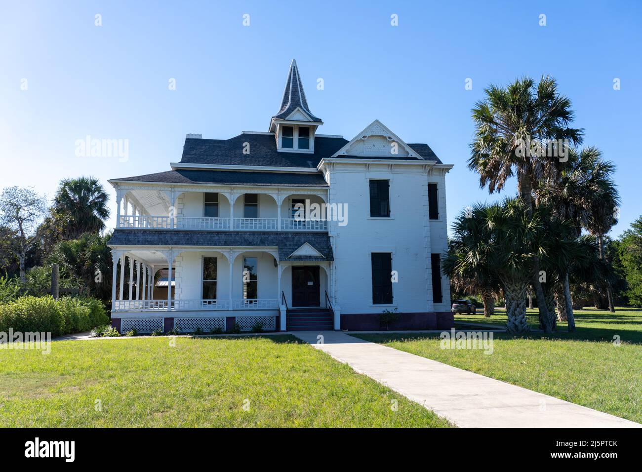 La Rab Mansion, casa di piantagione per la Rab Plantation e ora il centro visitatori per la Sabal Palm Sanctuary, Brownsville, Texas. Foto Stock