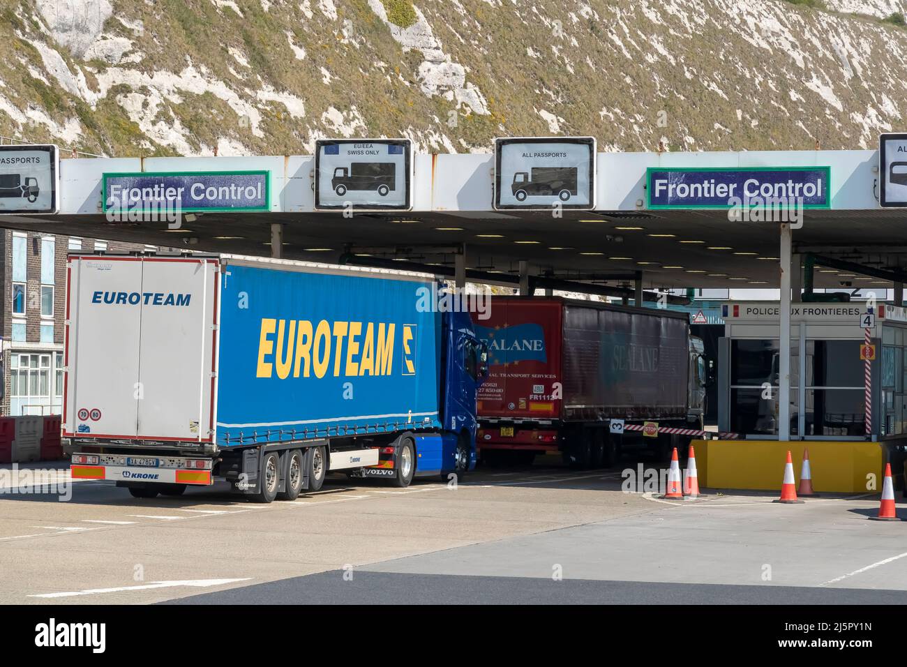 DOVER; REGNO UNITO; APRILE/21/2022; controllo di frontiera nel porto di dover, Regno Unito Foto Stock