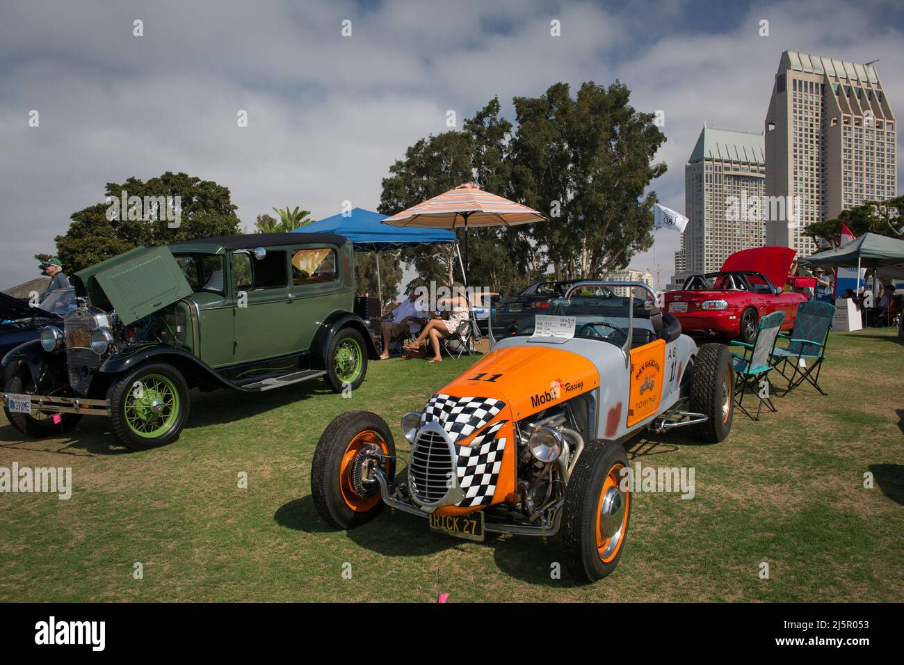 Alcune auto d'epoca in una fiera di auto d'epoca a San Diego Marina Foto Stock