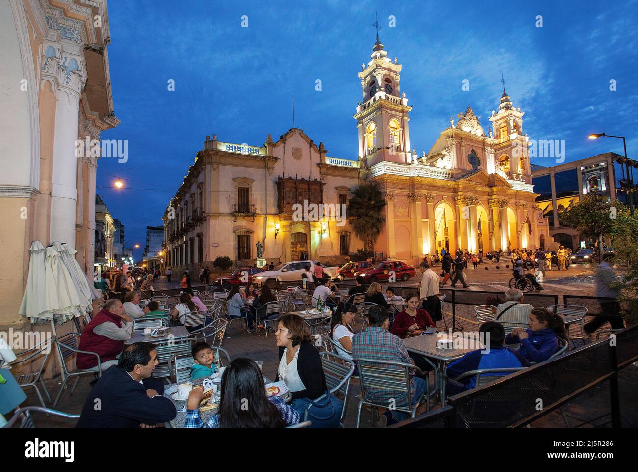 Argentina, Salta - la Catedral de Salta sulla piazza centrale. Foto Stock