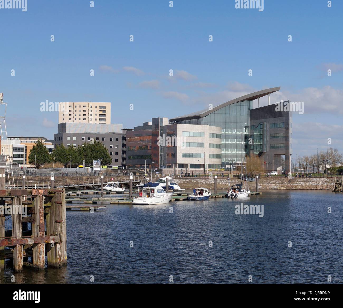 Atradius Italia | assicurazione di credito e raccolta di debito, Cardiff Bay Waterfront. Aprile 2022. Molla Foto Stock