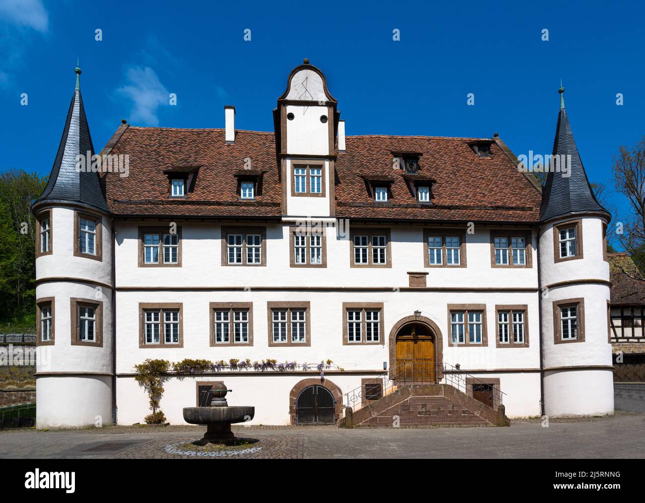 Il Monastero di Maulbronn è un'ex abbazia cistercense e uno dei meglio conservati in Europa (rifugio di caccia). Baden Wuerttemberg, Germania, Europa Foto Stock