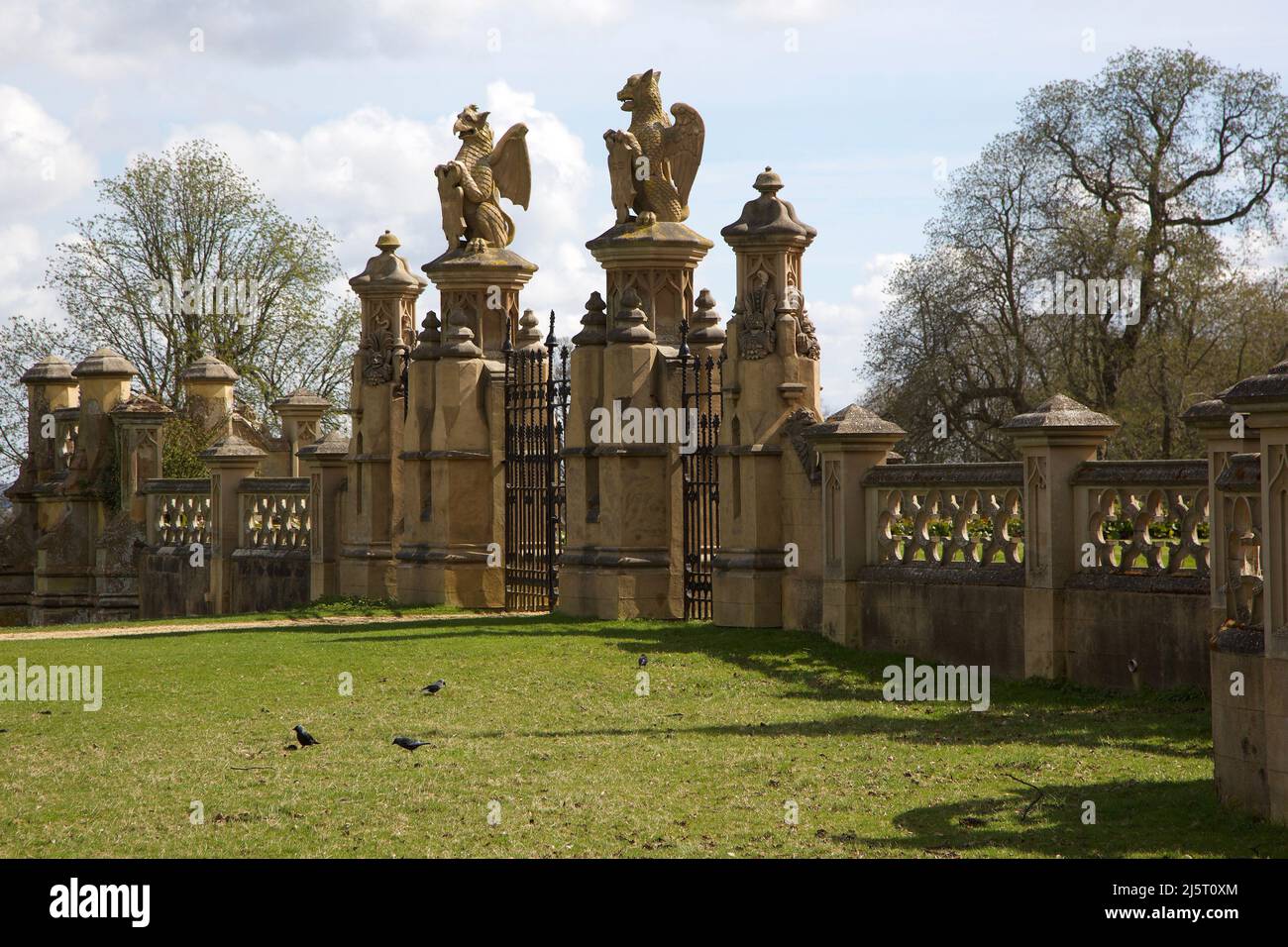 Vista esterna di Knebworth House, Hertfordshire, Inghilterra, Regno Unito Foto Stock