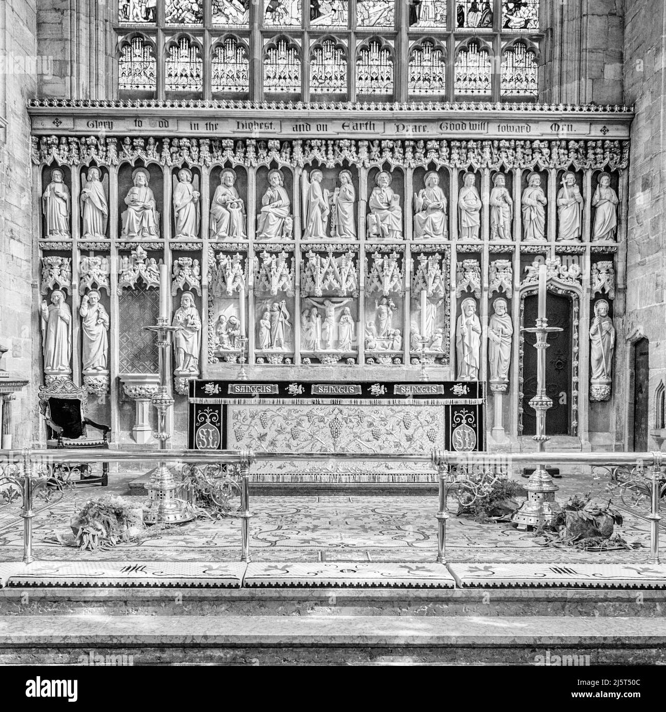 Forse la migliore chiesa che ho visto in decine di anni con un interno stupefacente. Ludlow Shropshire di St Laurence. Squisito sotto molti aspetti Foto Stock