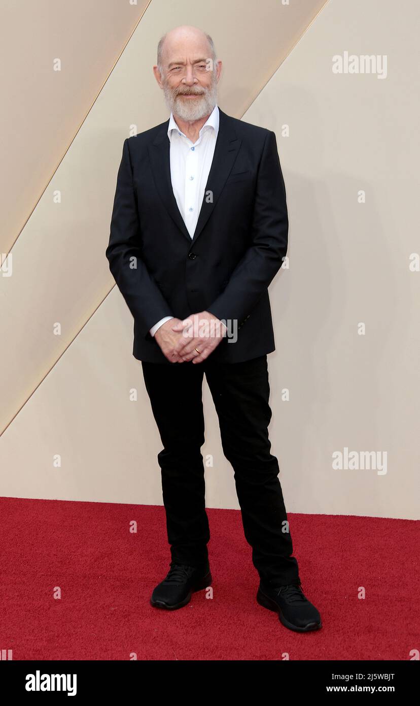 25 aprile 2022 - Londra, Inghilterra, Regno Unito - JK Simmons partecipa a Downton Abbey: A New era World Film Premiere, Cineworld Leicester Square Foto Stock