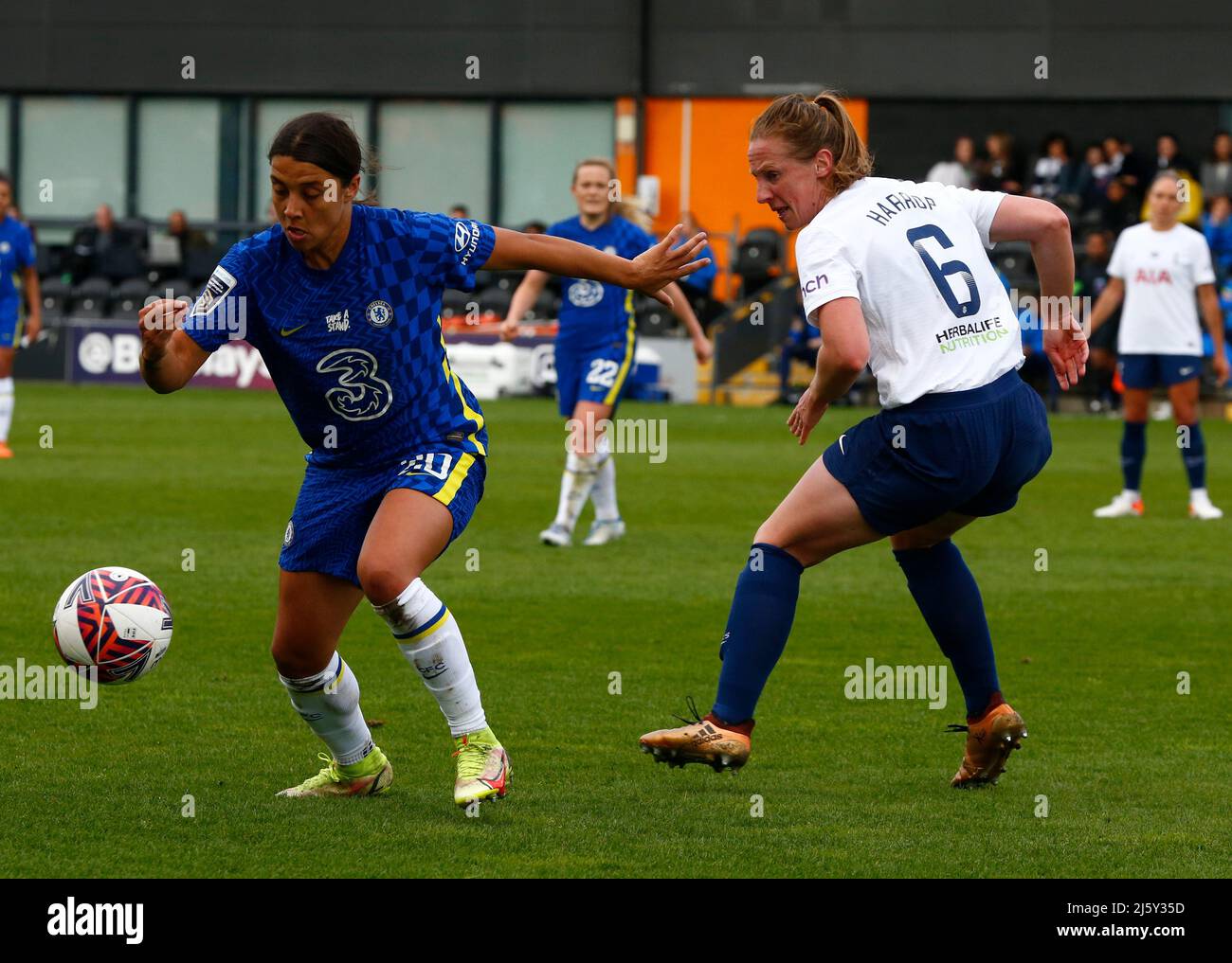 BARNET, INGHILTERRA - APRILE 24: Chelsea Women Sam Kerr durante Barclays fa Women's Super League tra Tottenham Hotspur e Chelsea al Hive, Barnet Foto Stock