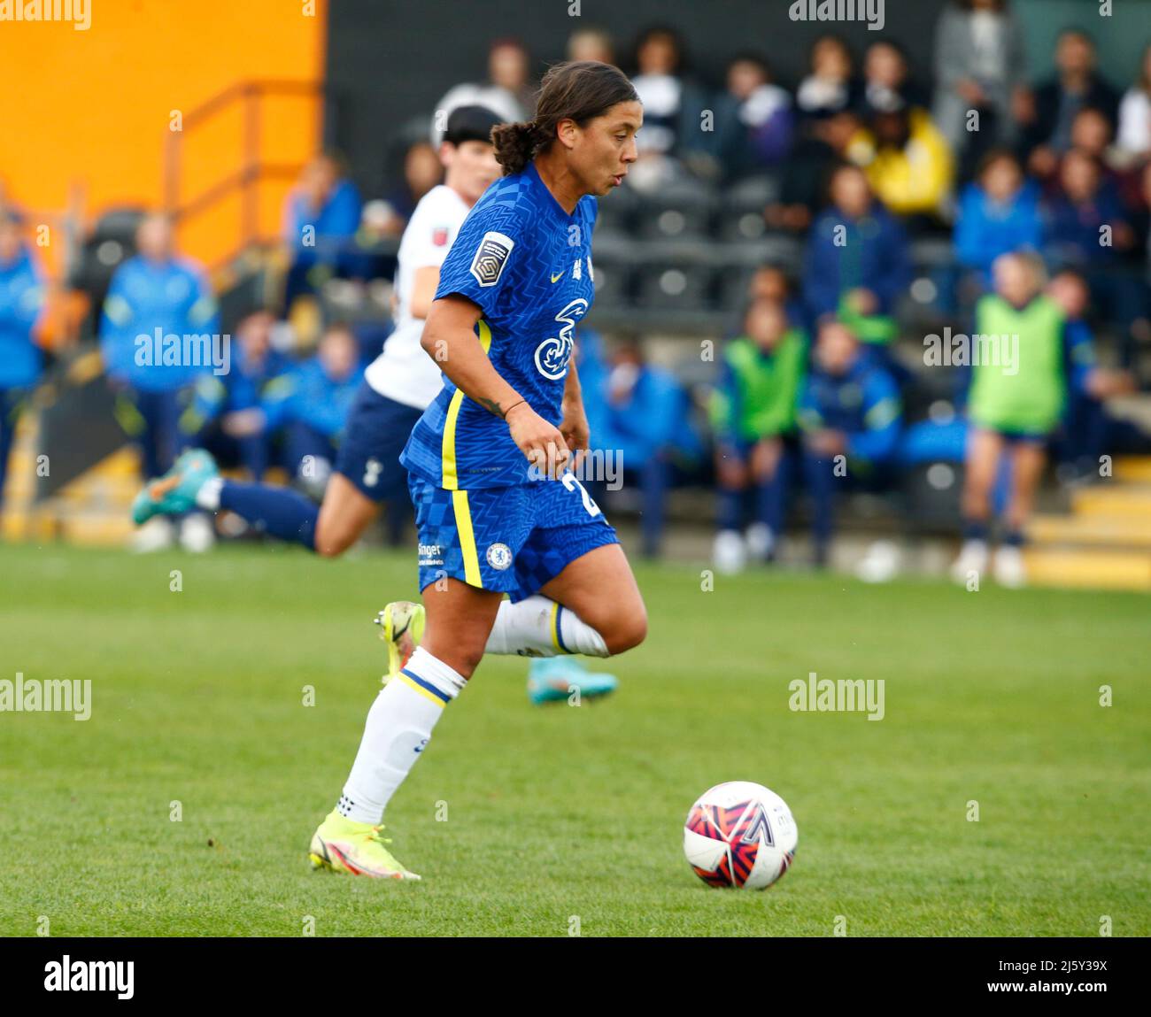BARNETT, INGHILTERRA - APRILE 24:Chelsea Donne Sam Kerr durante Barclays fa Women's Super League tra Tottenham Hotspur e Chelsea al Hive, Barnett Foto Stock