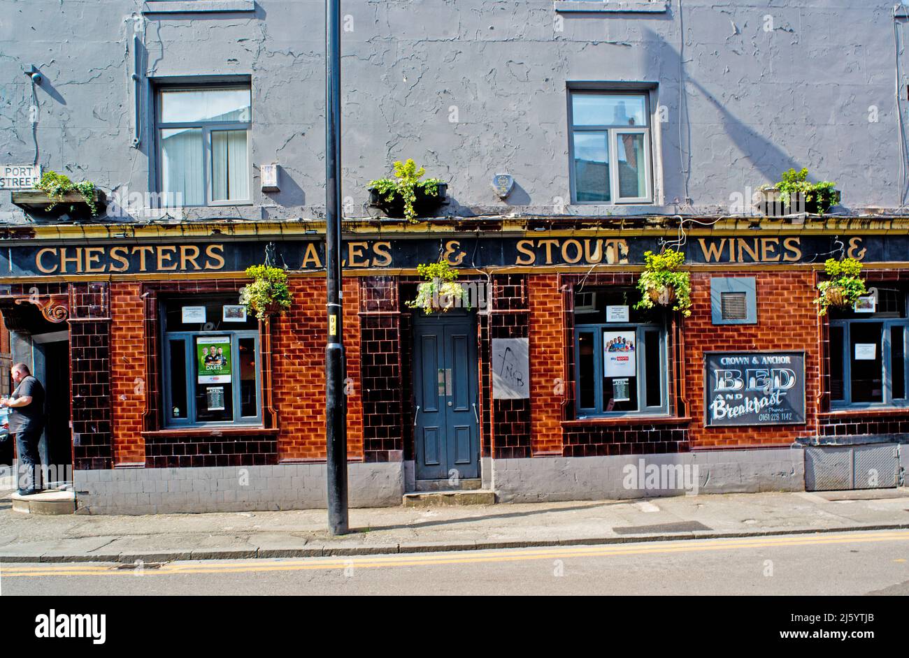 The Crown and Anchor, angolo di Port Street e Hilton Street, Manchester, Inghilterra Foto Stock