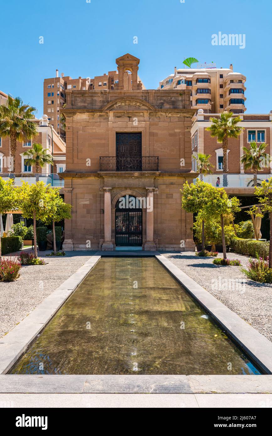 La Cappella del porto di Malaga situato nella città di Malaga nella zona del molo 'Muelle uno'. Eretto come oratorio nel 1531 più in là nella zona portuale. Foto Stock