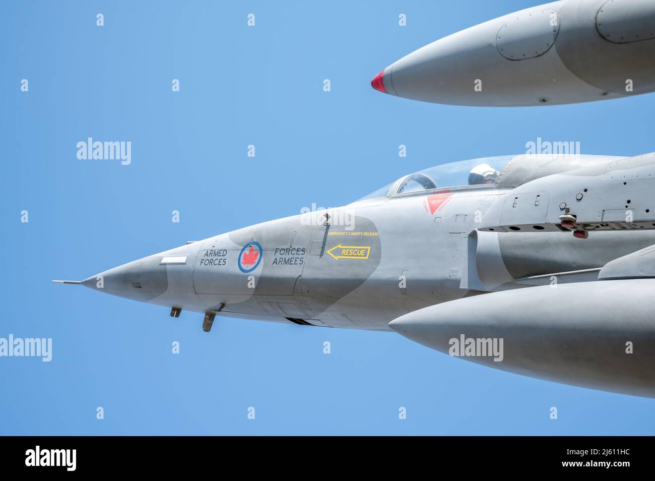 Calgary, Alberta - 24 aprile 2022: Il CF-5 Freedom Fighter in mostra ai Musei militari . Foto Stock