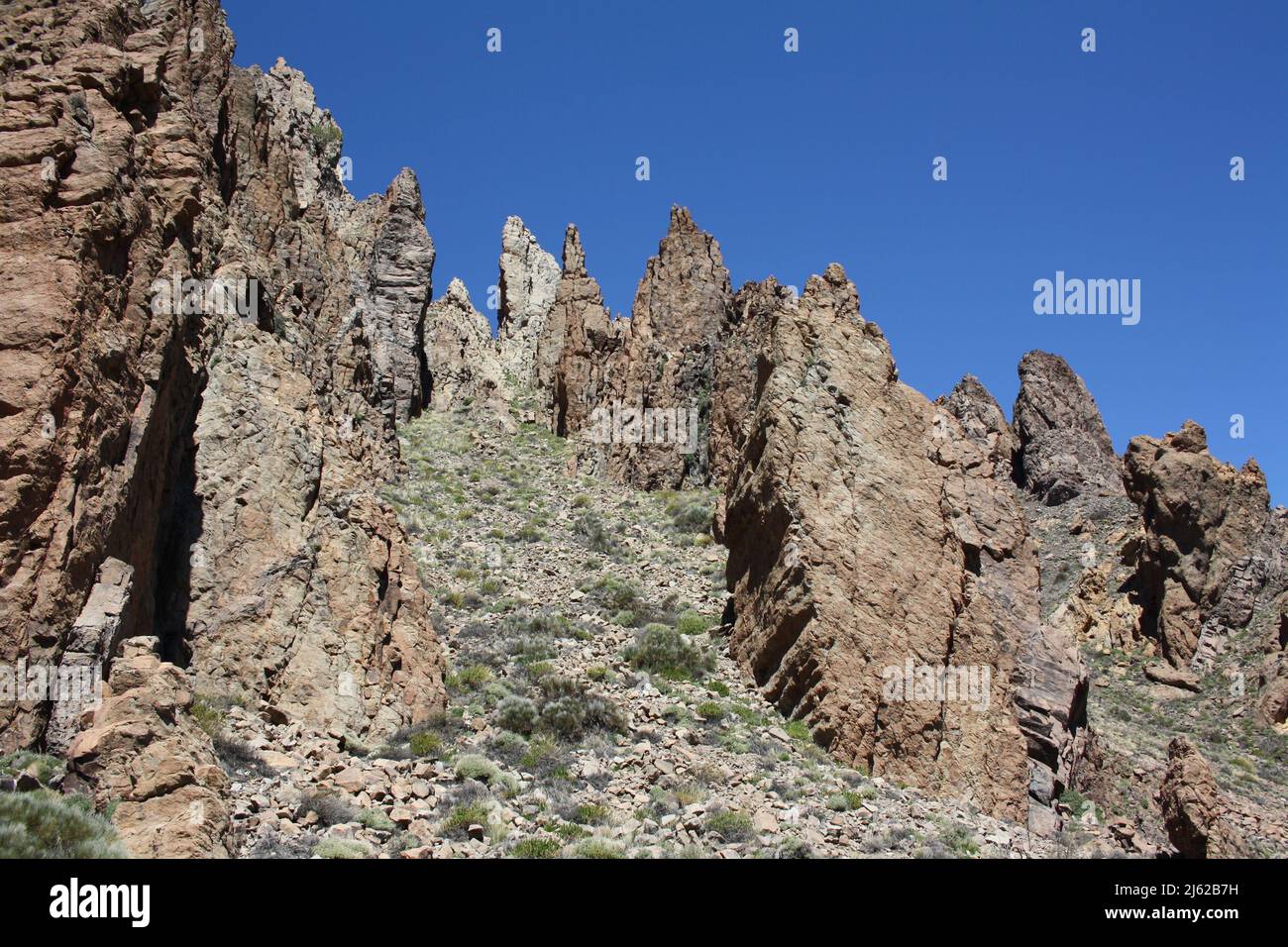 Roques de Garcia - Vista dal sentiero escursionistico Sendero 3 nel Parco Nazionale del Teide a Tenerife Foto Stock