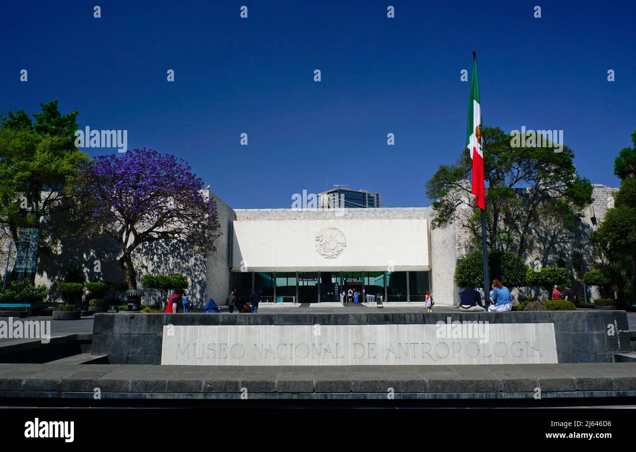 Museo Nazionale di Antropologia, Parco Chapultepec, Città del Messico, Messico Foto Stock